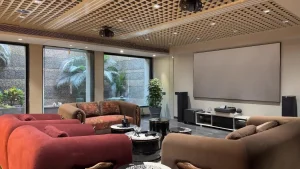 Top Features to Include When Building a Custom Home Theater in Bellaire, TX